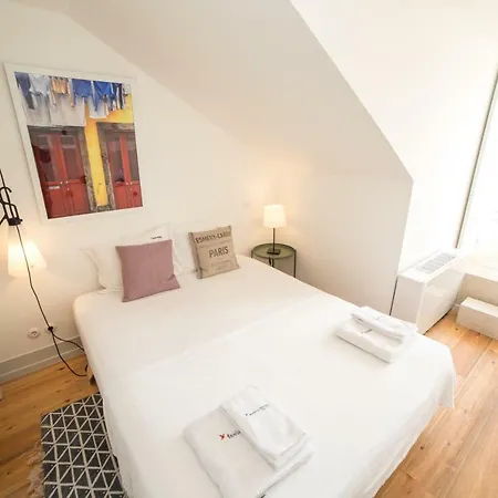 Daire Flh Bacalhoeiros River View Flat *